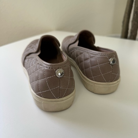 Steve Madden Brown Ecentrcq Quilted Slip-on Sneakers Women's Size 8 - Picture 5 of 5
